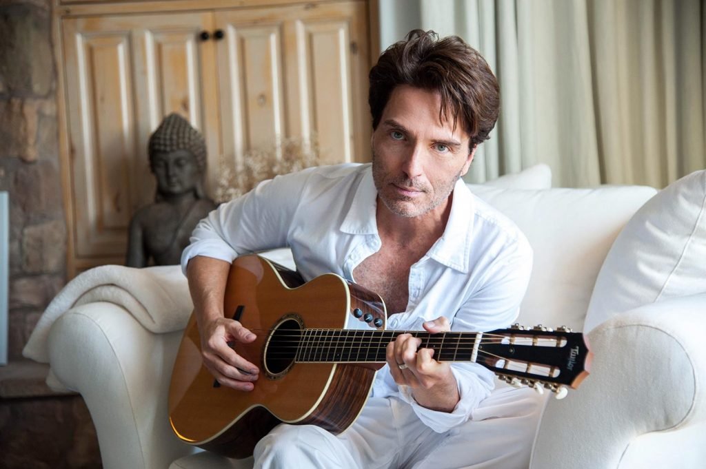 Richard Marx faz show único em SP