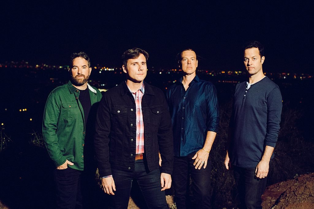 Jimmy Eat World lançará Surviving