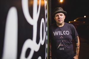 Kris Roe, vocalista do The Ataris, participará do Juntos Pela Vila Gilda.