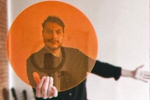 DIVULGAÇÃO - Vermell Press