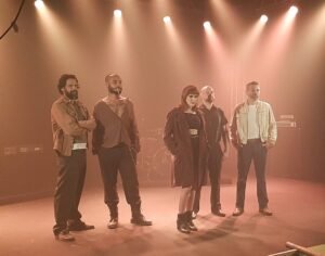 Ilegais da Casa Amarela