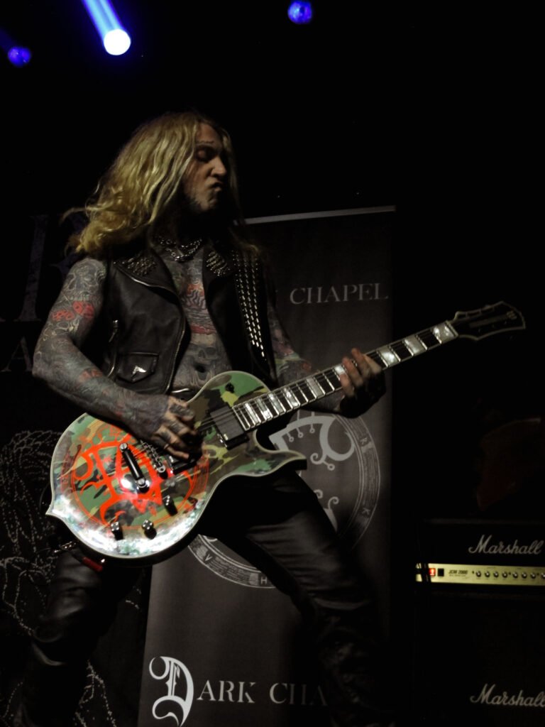 Dark Chapel no Rio de Janeiro - Sacadura - Out/26