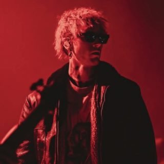 Após frustração no Rock in Rio, Mgk encontra catarse na Audio com show de duas horas
