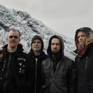 Kampfar celebra 30 anos com show único em São Paulo