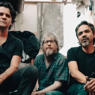 Entrevista | Riviera Gaz – “Nesse álbum trabalhamos muito mais juntos para construir essas músicas”