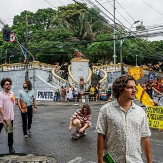 Selvagens À Procura de Lei lançam Pivete, álbum conceitual que narra a vida de um marginal urbano