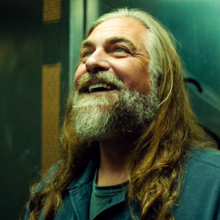 Entrevista | The White Buffalo – “Acabamos de gravar um novo álbum, talvez eu toque uma música nova nos shows”